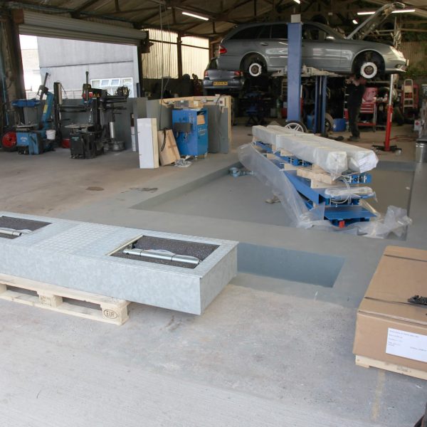 Swansea garage - fitting Class 4 ATL Bay - T3